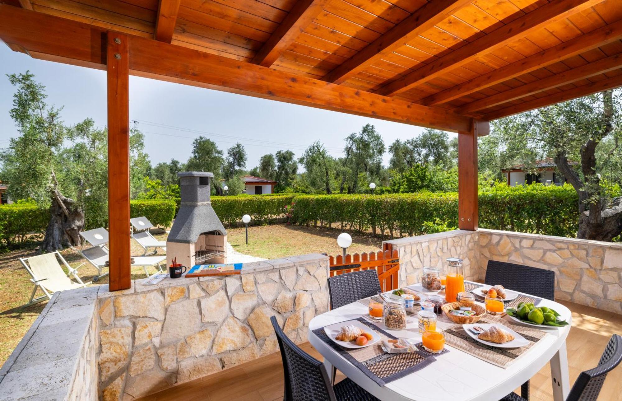 Agriturismo I Tesori Del Sud Vieste, Puglia Exterior foto
